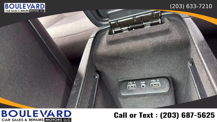 2019 Dodge Charger SXT Sedan 4D, available for sale in New Haven, Connecticut | Boulevard Motors LLC. New Haven, Connecticut 2019 Dodge Charger SXT Sedan 4D, available for sale in New Haven, Connecticut | Boulevard Motors LLC. New Haven, Connecticut