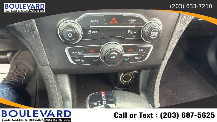 2019 Dodge Charger SXT Sedan 4D, available for sale in New Haven, Connecticut | Boulevard Motors LLC. New Haven, Connecticut 2019 Dodge Charger SXT Sedan 4D, available for sale in New Haven, Connecticut | Boulevard Motors LLC. New Haven, Connecticut
