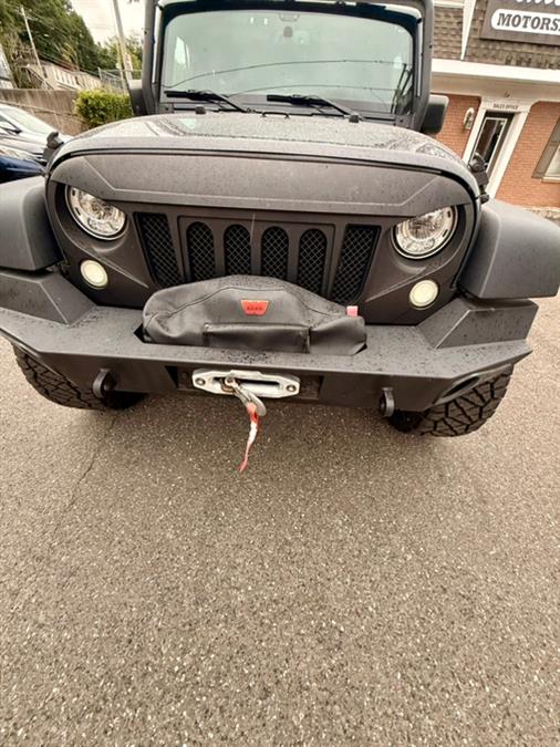 2017 Jeep Wrangler Unlimited Rubicon Recon 4x4, available for sale in Shelton, Connecticut | Center Motorsports LLC. Shelton, Connecticut 2017 Jeep Wrangler Unlimited Rubicon Recon 4x4, available for sale in Shelton, Connecticut | Center Motorsports LLC. Shelton, Connecticut