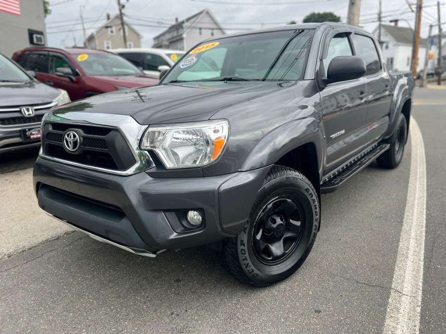 Used 2015 Toyota Tacoma in Peabody, Massachusetts | New Star Motors. Peabody, Massachusetts