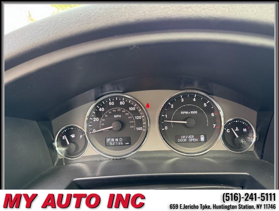 2009 Jeep Commander 4WD 4dr Limited, available for sale in Huntington Station, New York | My Auto Inc.. Huntington Station, New York 2009 Jeep Commander 4WD 4dr Limited, available for sale in Huntington Station, New York | My Auto Inc.. Huntington Station, New York