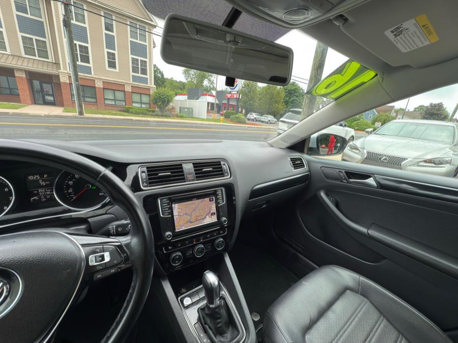 2016 Volkswagen Jetta Sedan 4dr Auto 1.8T SEL PZEV, available for sale in Manchester, Connecticut | Carsonmain LLC. Manchester, Connecticut 2016 Volkswagen Jetta Sedan 4dr Auto 1.8T SEL PZEV, available for sale in Manchester, Connecticut | Carsonmain LLC. Manchester, Connecticut