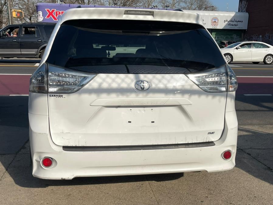 2018 Toyota Sienna L FWD 7-Passenger (Natl), available for sale in BROOKLYN, New York | Deals on Wheels International Auto. BROOKLYN, New York 2018 Toyota Sienna L FWD 7-Passenger (Natl), available for sale in BROOKLYN, New York | Deals on Wheels International Auto. BROOKLYN, New York