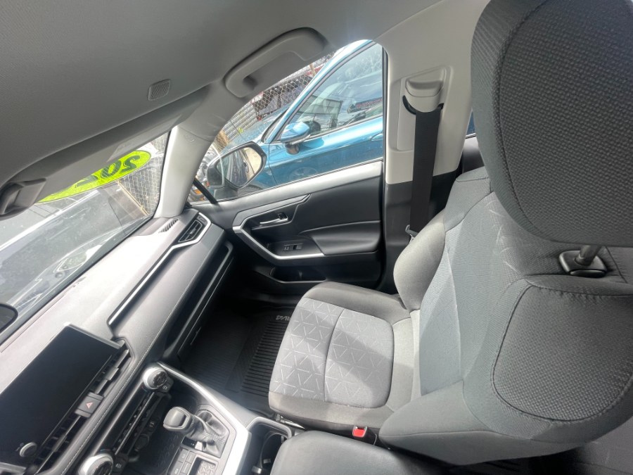 2025 Toyota RAV4 XLE FWD (Natl), available for sale in BROOKLYN, New York | Deals on Wheels International Auto. BROOKLYN, New York 2025 Toyota RAV4 XLE FWD (Natl), available for sale in BROOKLYN, New York | Deals on Wheels International Auto. BROOKLYN, New York