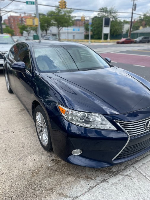 Used 2015 Lexus ES 350 in BROOKLYN, New York | Deals on Wheels International Auto. BROOKLYN, New York