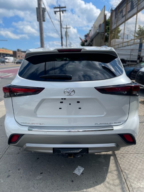 2025 Toyota Highlander Platinum AWD (Natl), available for sale in BROOKLYN, New York | Deals on Wheels International Auto. BROOKLYN, New York 2025 Toyota Highlander Platinum AWD (Natl), available for sale in BROOKLYN, New York | Deals on Wheels International Auto. BROOKLYN, New York