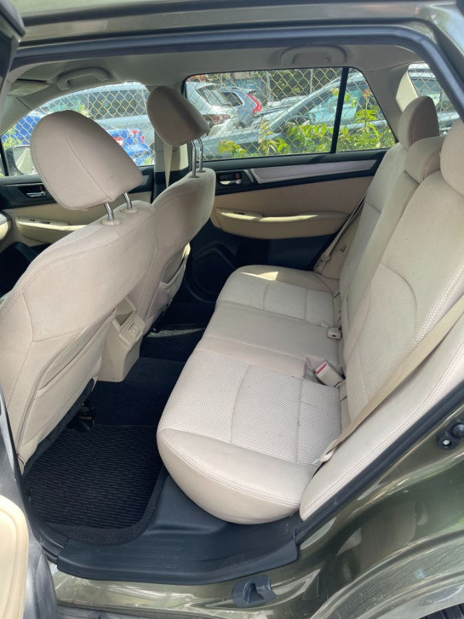 2019 Subaru Outback 2.5i Premium, available for sale in BROOKLYN, New York | Deals on Wheels International Auto. BROOKLYN, New York 2019 Subaru Outback 2.5i Premium, available for sale in BROOKLYN, New York | Deals on Wheels International Auto. BROOKLYN, New York