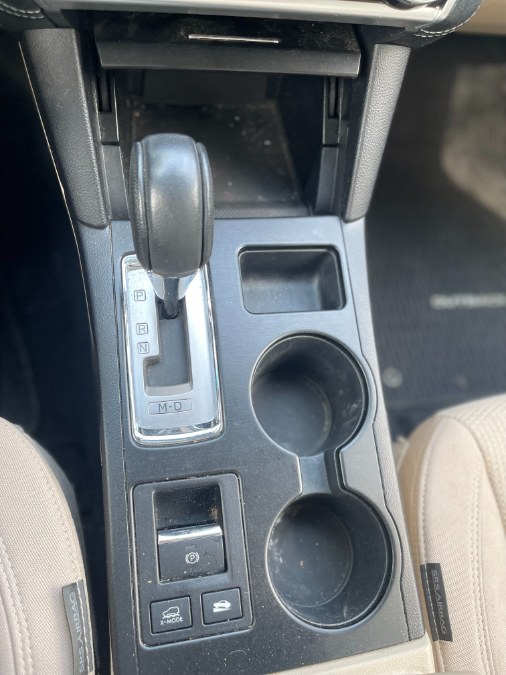 2019 Subaru Outback 2.5i Premium, available for sale in BROOKLYN, New York | Deals on Wheels International Auto. BROOKLYN, New York 2019 Subaru Outback 2.5i Premium, available for sale in BROOKLYN, New York | Deals on Wheels International Auto. BROOKLYN, New York