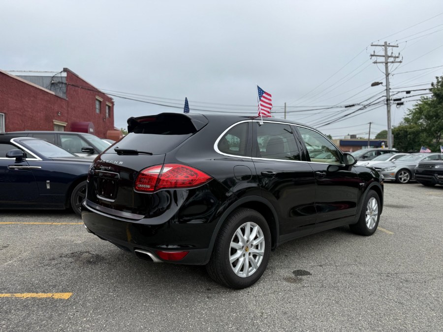 2014 Porsche Cayenne AWD 4dr S Hybrid, available for sale in Hicksville, New York | REGAL AUTOHAUS Auto Service and Sales. Hicksville, New York 2014 Porsche Cayenne AWD 4dr S Hybrid, available for sale in Hicksville, New York | REGAL AUTOHAUS Auto Service and Sales. Hicksville, New York