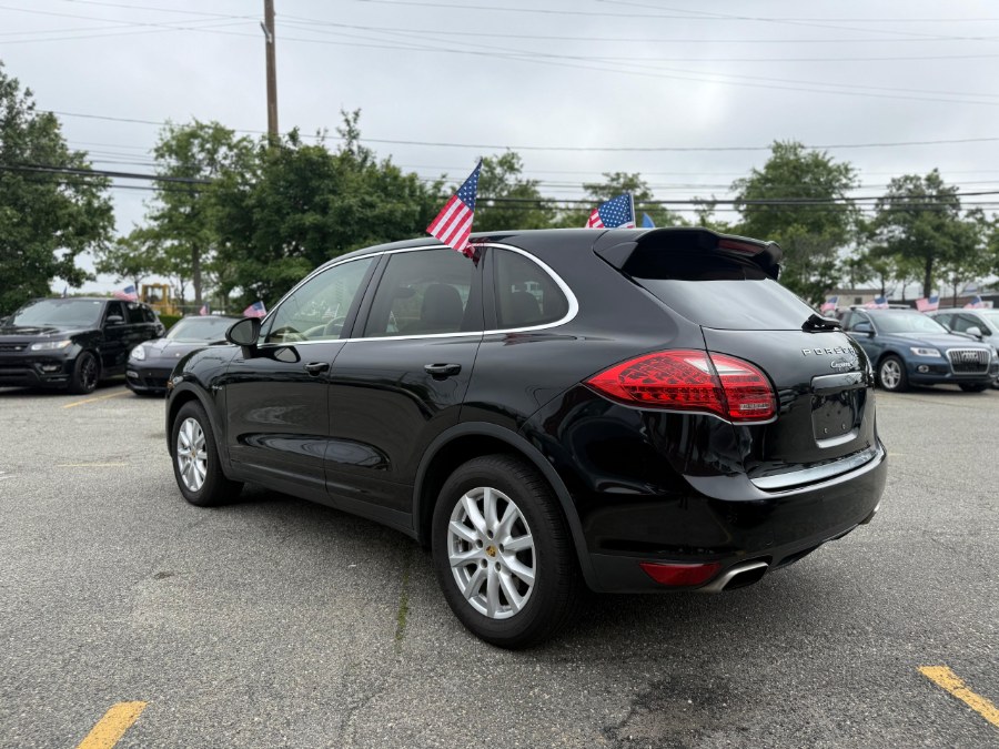 2014 Porsche Cayenne AWD 4dr S Hybrid, available for sale in Hicksville, New York | REGAL AUTOHAUS Auto Service and Sales. Hicksville, New York 2014 Porsche Cayenne AWD 4dr S Hybrid, available for sale in Hicksville, New York | REGAL AUTOHAUS Auto Service and Sales. Hicksville, New York