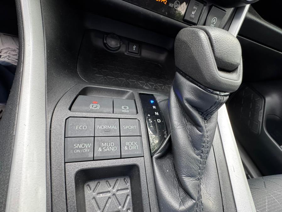 2021 Toyota RAV4 XLE AWD (Natl), available for sale in Jersey City, New Jersey | Zettes Auto Mall. Jersey City, New Jersey 2021 Toyota RAV4 XLE AWD (Natl), available for sale in Jersey City, New Jersey | Zettes Auto Mall. Jersey City, New Jersey