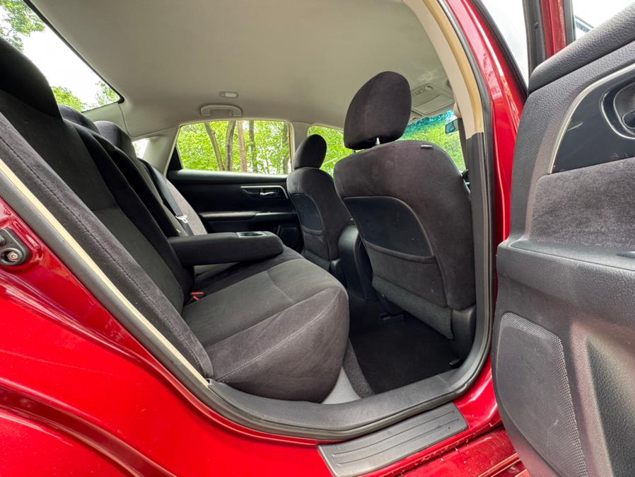 2013 Nissan Altima 4dr Sdn I4 2.5 S, available for sale in Jersey City, New Jersey | Zettes Auto Mall. Jersey City, New Jersey 2013 Nissan Altima 4dr Sdn I4 2.5 S, available for sale in Jersey City, New Jersey | Zettes Auto Mall. Jersey City, New Jersey