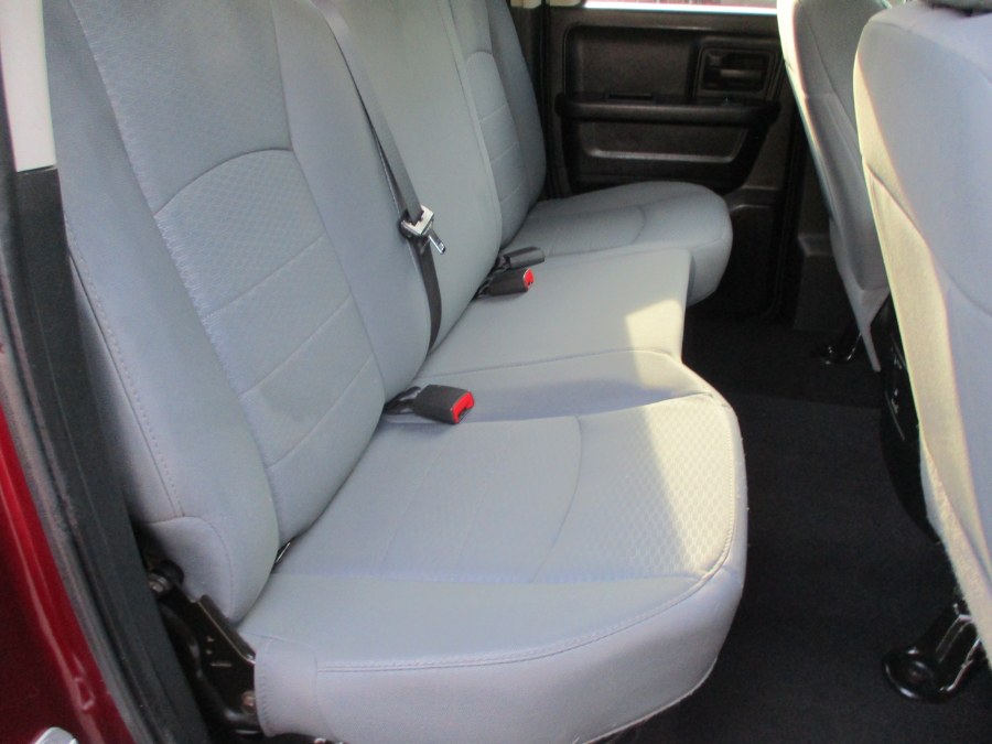 2016 Ram 1500 4WD Quad Cab 140.5" Express, available for sale in Suffield, Connecticut | Suffield Auto LLC. Suffield, Connecticut 2016 Ram 1500 4WD Quad Cab 140.5" Express, available for sale in Suffield, Connecticut | Suffield Auto LLC. Suffield, Connecticut