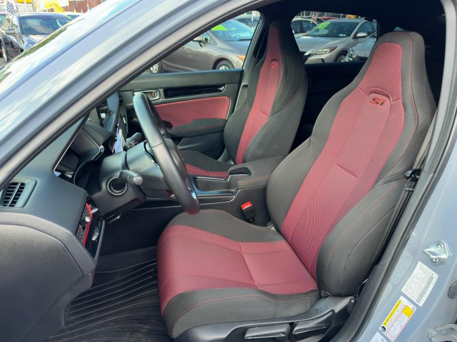 2022 Honda Civic Si Manual, available for sale in Irvington , New Jersey | Auto Haus of Irvington Corp. Irvington , New Jersey 2022 Honda Civic Si Manual, available for sale in Irvington , New Jersey | Auto Haus of Irvington Corp. Irvington , New Jersey
