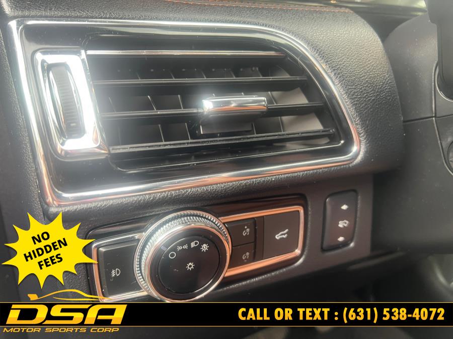 2019 Lincoln Navigator L Reserve 4x4, available for sale in Commack, New York | DSA Motor Sports Corp. Commack, New York 2019 Lincoln Navigator L Reserve 4x4, available for sale in Commack, New York | DSA Motor Sports Corp. Commack, New York