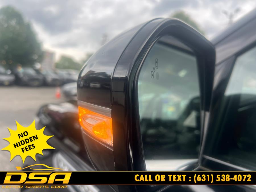 2019 Lincoln Navigator L Reserve 4x4, available for sale in Commack, New York | DSA Motor Sports Corp. Commack, New York 2019 Lincoln Navigator L Reserve 4x4, available for sale in Commack, New York | DSA Motor Sports Corp. Commack, New York