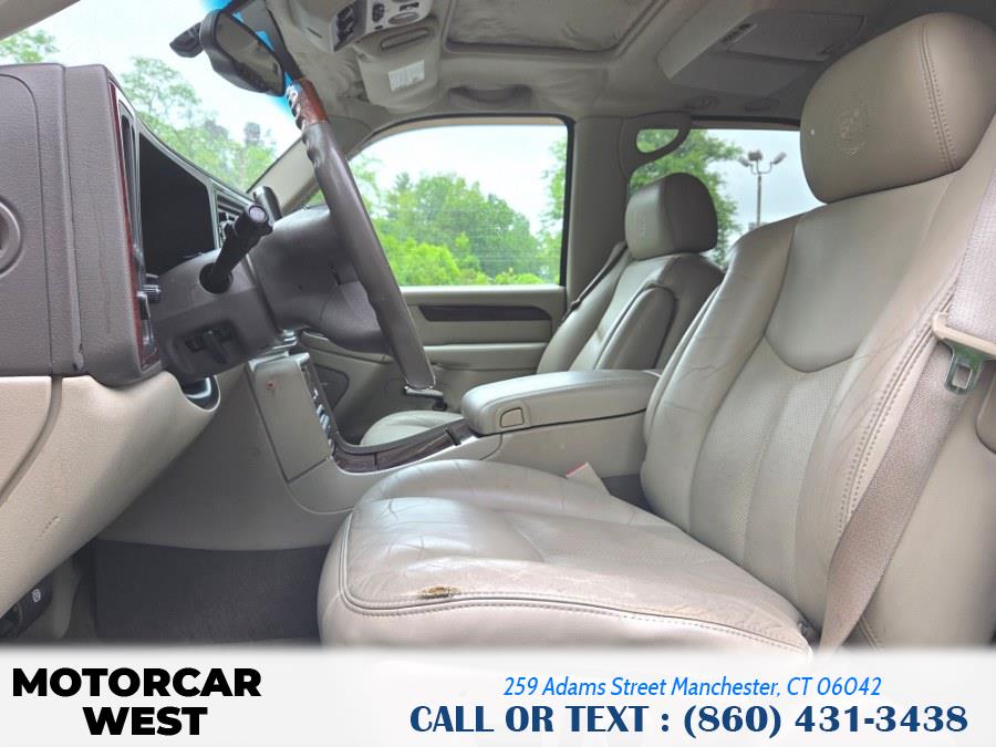 2005 Cadillac Escalade 4dr AWD, available for sale in Manchester, Connecticut | Motorcar West. Manchester, Connecticut 2005 Cadillac Escalade 4dr AWD, available for sale in Manchester, Connecticut | Motorcar West. Manchester, Connecticut