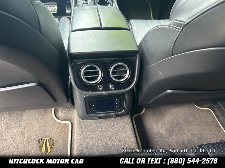 2018 Bentley Bentayga W12, available for sale in Wolcott, Connecticut | Hitchcock Motor Car. Wolcott, Connecticut 2018 Bentley Bentayga W12, available for sale in Wolcott, Connecticut | Hitchcock Motor Car. Wolcott, Connecticut