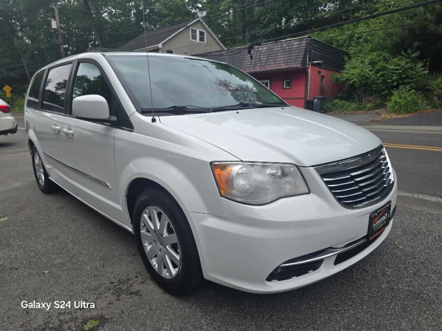 2014 Chrysler Town & Country 4dr Wgn Touring, available for sale in Bloomingdale, New Jersey | Bloomingdale Auto Group. Bloomingdale, New Jersey