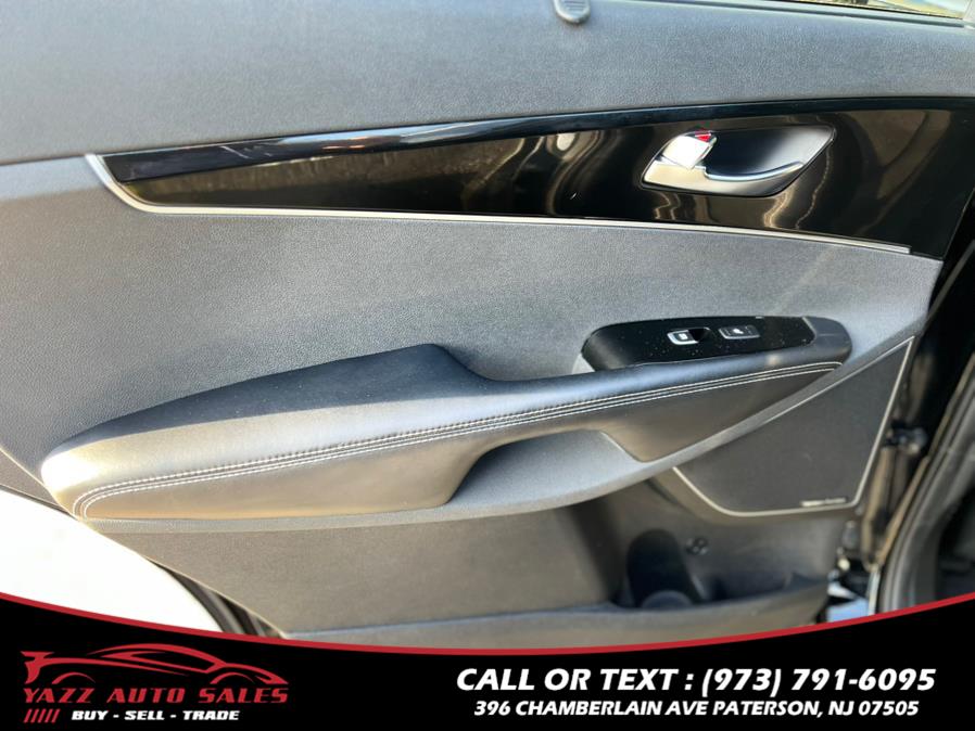 2019 Kia Sorento SX Limited V6 AWD, available for sale in Paterson, New Jersey | Yazz Auto Sales. Paterson, New Jersey 2019 Kia Sorento SX Limited V6 AWD, available for sale in Paterson, New Jersey | Yazz Auto Sales. Paterson, New Jersey