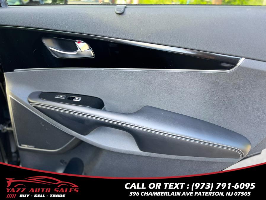 2019 Kia Sorento SX Limited V6 AWD, available for sale in Paterson, New Jersey | Yazz Auto Sales. Paterson, New Jersey 2019 Kia Sorento SX Limited V6 AWD, available for sale in Paterson, New Jersey | Yazz Auto Sales. Paterson, New Jersey