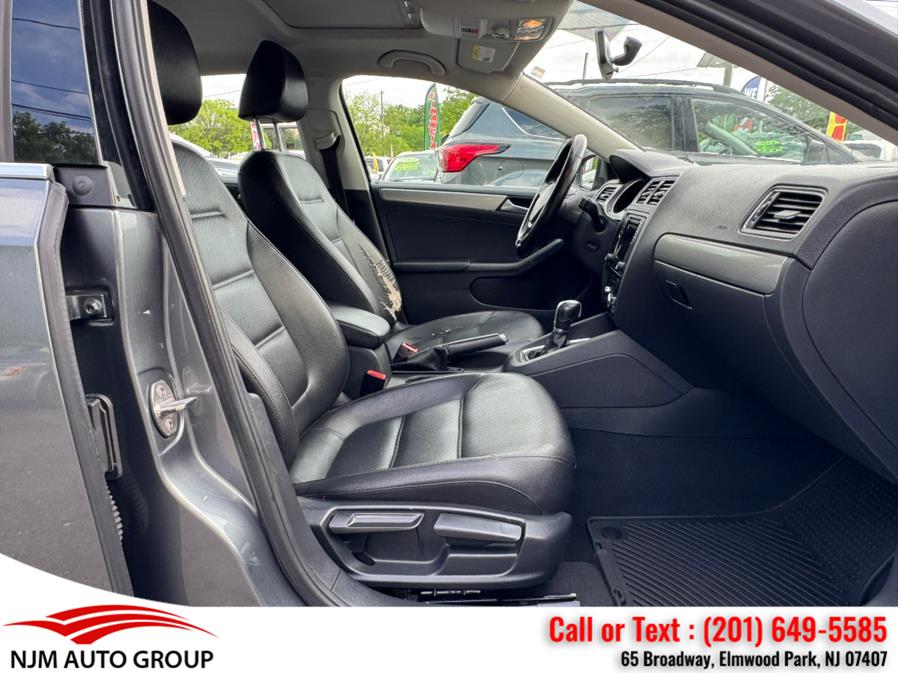2017 Volkswagen Jetta 1.4T SE Auto, available for sale in Elmwood Park, New Jersey | NJM Auto Group. Elmwood Park, New Jersey 2017 Volkswagen Jetta 1.4T SE Auto, available for sale in Elmwood Park, New Jersey | NJM Auto Group. Elmwood Park, New Jersey