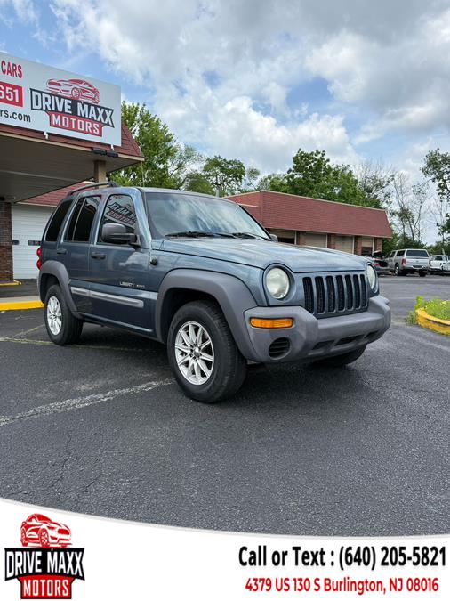 Used 2002 Jeep Liberty in Burlington, New Jersey | Drive Maxx Motors. Burlington, New Jersey