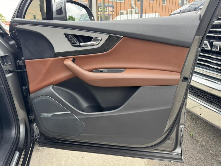 2019 Audi Q7 Premium Plus 45 TFSI quattro, available for sale in Jamaica, New York | Sunrise Autoland. Jamaica, New York 2019 Audi Q7 Premium Plus 45 TFSI quattro, available for sale in Jamaica, New York | Sunrise Autoland. Jamaica, New York