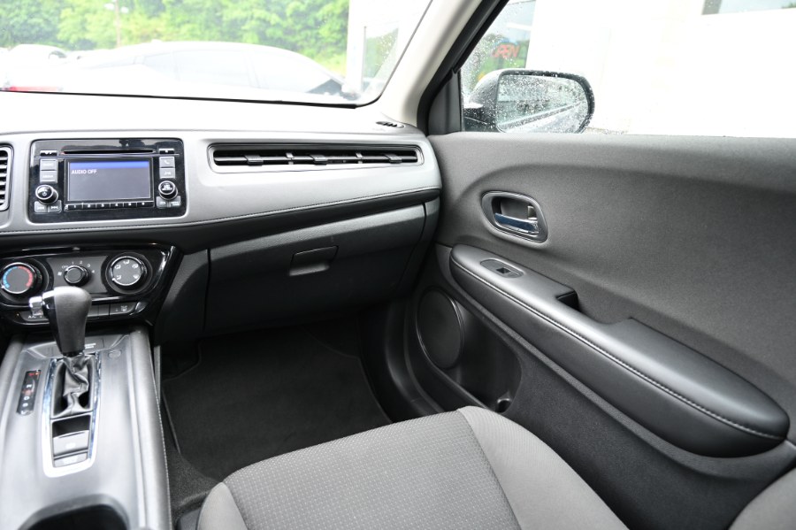 2022 Honda HR-V LX AWD, available for sale in Waterbury, Connecticut | Highline Car Connection. Waterbury, Connecticut 2022 Honda HR-V LX AWD, available for sale in Waterbury, Connecticut | Highline Car Connection. Waterbury, Connecticut