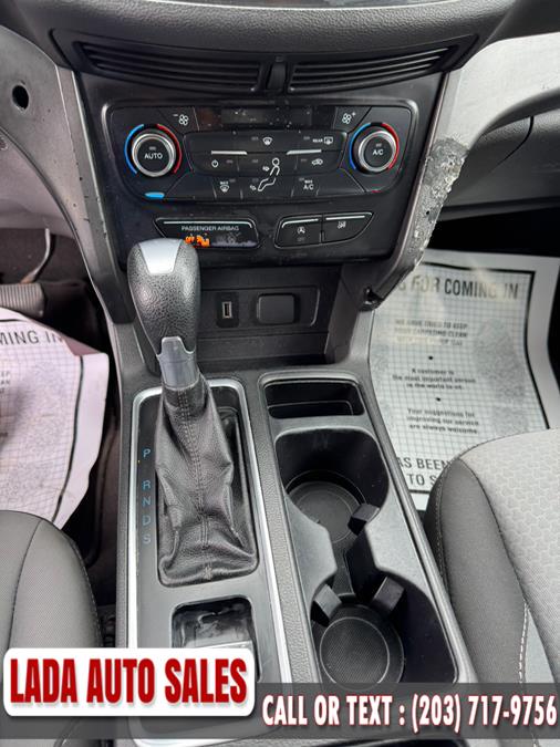 2017 Ford Escape SE 4WD, available for sale in Bridgeport, Connecticut | Lada Auto Sales. Bridgeport, Connecticut 2017 Ford Escape SE 4WD, available for sale in Bridgeport, Connecticut | Lada Auto Sales. Bridgeport, Connecticut