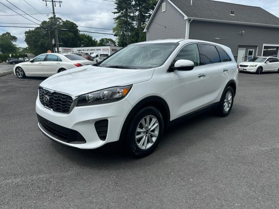 2019 Kia Sorento LX V6 FWD, available for sale in Agawam, Massachusetts | Malkoon Motors. Agawam, Massachusetts 2019 Kia Sorento LX V6 FWD, available for sale in Agawam, Massachusetts | Malkoon Motors. Agawam, Massachusetts