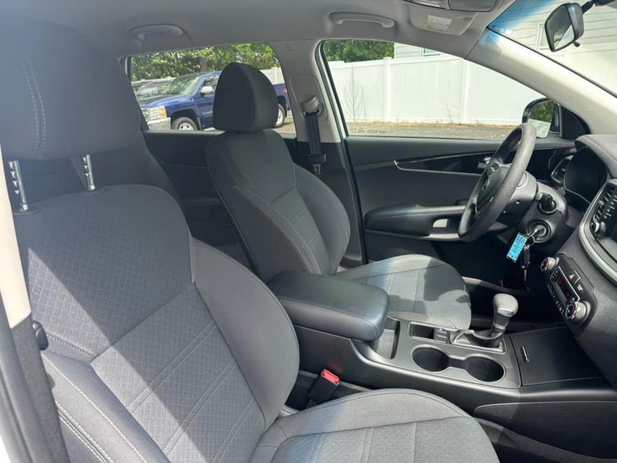 2019 Kia Sorento LX V6 FWD, available for sale in Agawam, Massachusetts | Malkoon Motors. Agawam, Massachusetts 2019 Kia Sorento LX V6 FWD, available for sale in Agawam, Massachusetts | Malkoon Motors. Agawam, Massachusetts