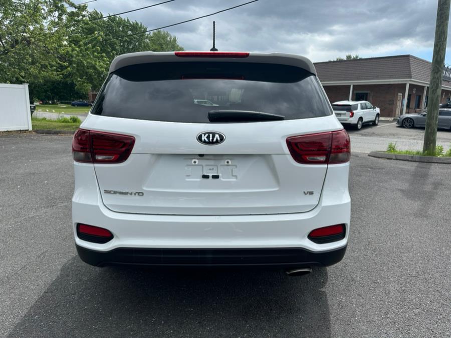 2019 Kia Sorento LX V6 FWD, available for sale in Agawam, Massachusetts | Malkoon Motors. Agawam, Massachusetts 2019 Kia Sorento LX V6 FWD, available for sale in Agawam, Massachusetts | Malkoon Motors. Agawam, Massachusetts