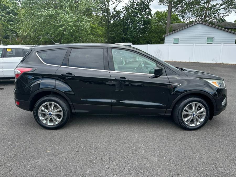 2017 Ford Escape SE 4WD, available for sale in Agawam, Massachusetts | Malkoon Motors. Agawam, Massachusetts 2017 Ford Escape SE 4WD, available for sale in Agawam, Massachusetts | Malkoon Motors. Agawam, Massachusetts