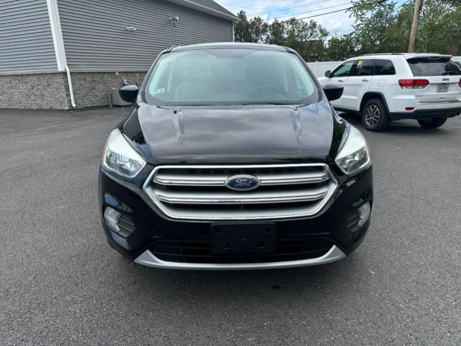 2017 Ford Escape SE 4WD, available for sale in Agawam, Massachusetts | Malkoon Motors. Agawam, Massachusetts 2017 Ford Escape SE 4WD, available for sale in Agawam, Massachusetts | Malkoon Motors. Agawam, Massachusetts
