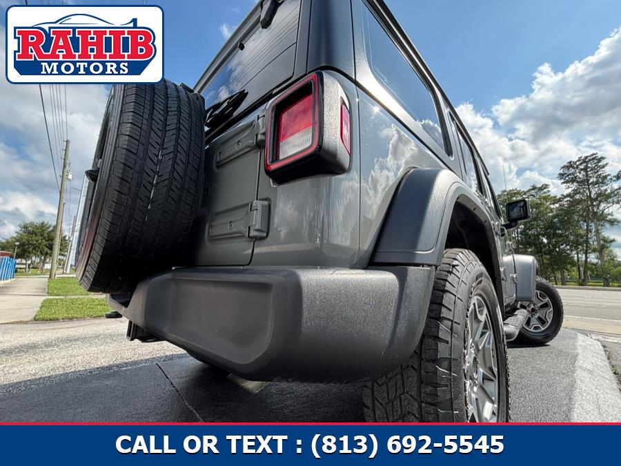 2018 Jeep Wrangler Unlimited Sport S 4x4, available for sale in Orlando, Florida | Rahib inc. Orlando, Florida 2018 Jeep Wrangler Unlimited Sport S 4x4, available for sale in Orlando, Florida | Rahib inc. Orlando, Florida