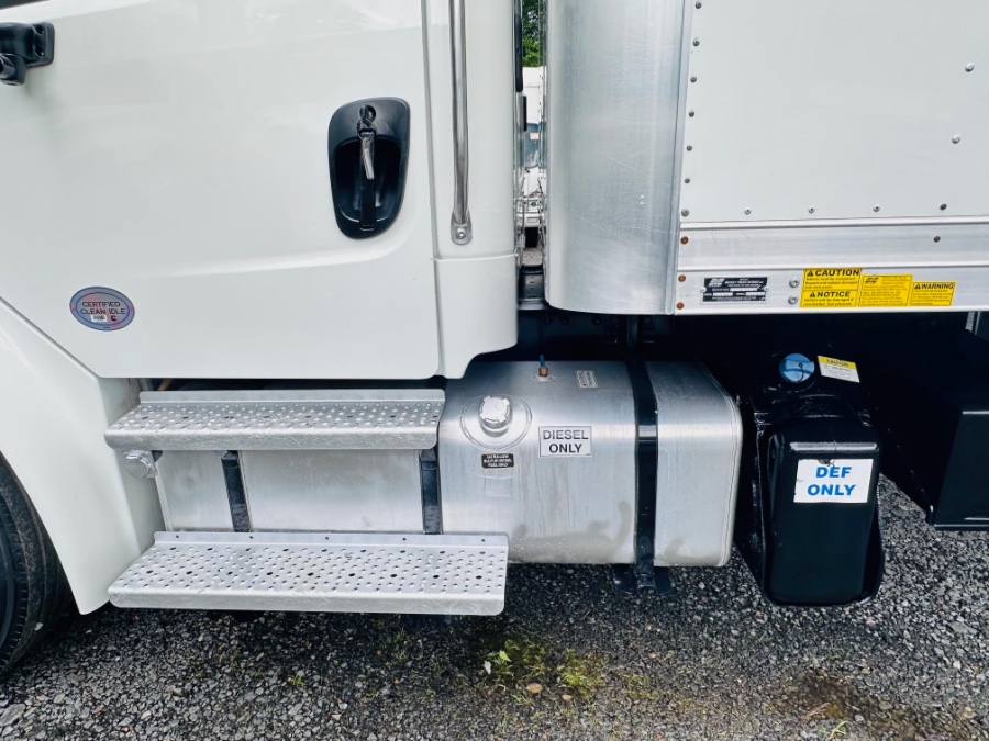 2022 Freightliner M2 26FT BOX + CUMMINS ENGINE + LIFT GATE + NO CDL, available for sale in South Amboy, New Jersey | NJ Truck Spot. South Amboy, New Jersey 2022 Freightliner M2 26FT BOX + CUMMINS ENGINE + LIFT GATE + NO CDL, available for sale in South Amboy, New Jersey | NJ Truck Spot. South Amboy, New Jersey