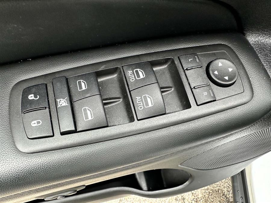 2021 Jeep Grand Cherokee Limited, available for sale in Patchogue, New York | Baron Supercenter. Patchogue, New York 2021 Jeep Grand Cherokee Limited, available for sale in Patchogue, New York | Baron Supercenter. Patchogue, New York
