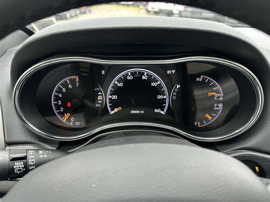 2021 Jeep Grand Cherokee Limited, available for sale in Patchogue, New York | Baron Supercenter. Patchogue, New York 2021 Jeep Grand Cherokee Limited, available for sale in Patchogue, New York | Baron Supercenter. Patchogue, New York