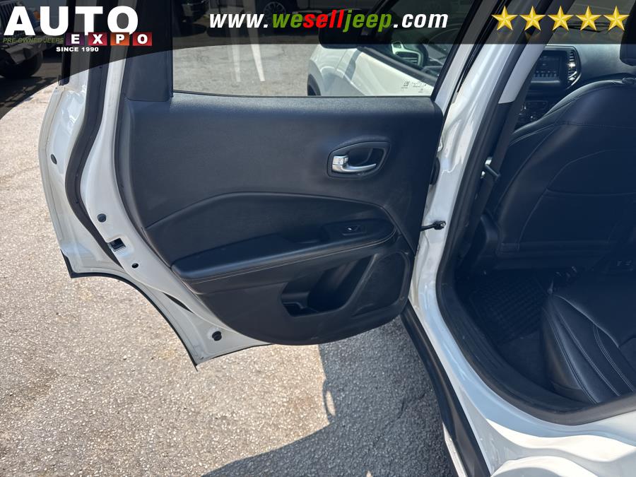 2018 Jeep Compass Latitude 4x4, available for sale in Huntington, New York | Auto Expo. Huntington, New York 2018 Jeep Compass Latitude 4x4, available for sale in Huntington, New York | Auto Expo. Huntington, New York