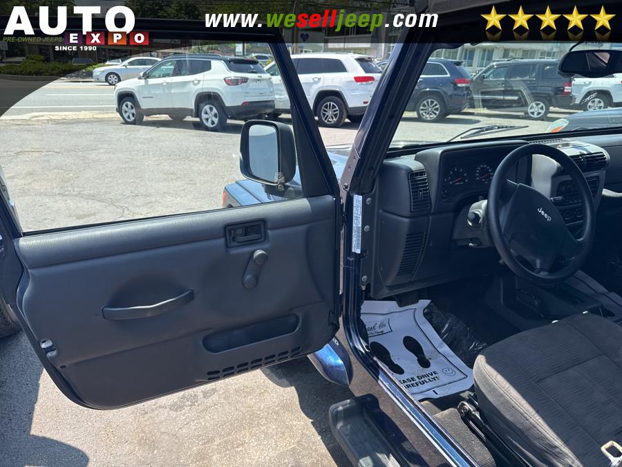 2004 Jeep Wrangler 2dr Unlimited LWB, available for sale in Huntington, New York | Auto Expo. Huntington, New York 2004 Jeep Wrangler 2dr Unlimited LWB, available for sale in Huntington, New York | Auto Expo. Huntington, New York