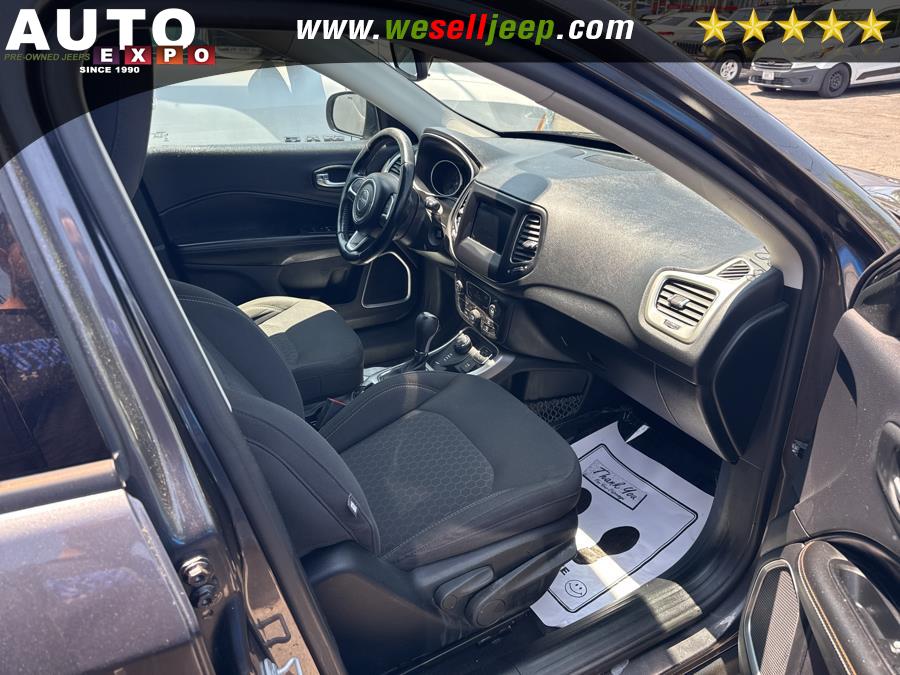 2018 Jeep Compass Sport 4x4, available for sale in Huntington, New York | Auto Expo. Huntington, New York 2018 Jeep Compass Sport 4x4, available for sale in Huntington, New York | Auto Expo. Huntington, New York