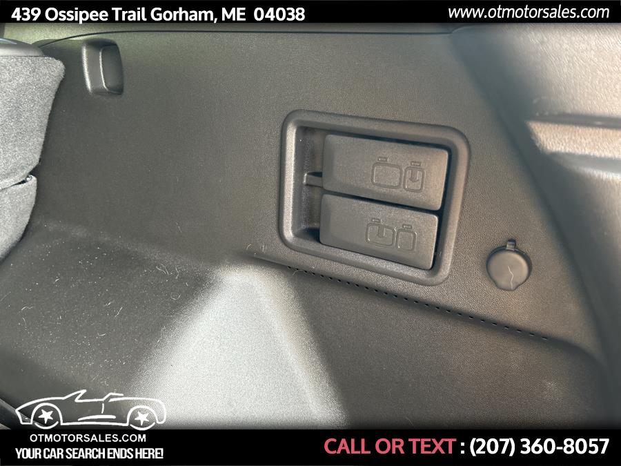 2019 Chevrolet Equinox AWD 4dr Premier w/2LZ, available for sale in Gorham, Maine | Ossipee Trail Motor Sales. Gorham, Maine 2019 Chevrolet Equinox AWD 4dr Premier w/2LZ, available for sale in Gorham, Maine | Ossipee Trail Motor Sales. Gorham, Maine