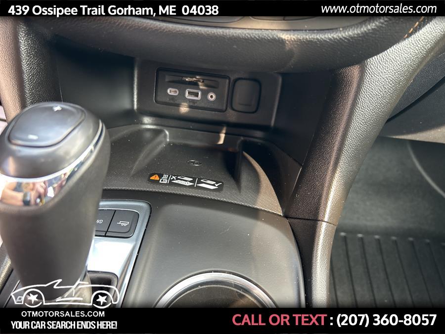 2019 Chevrolet Equinox AWD 4dr Premier w/2LZ, available for sale in Gorham, Maine | Ossipee Trail Motor Sales. Gorham, Maine 2019 Chevrolet Equinox AWD 4dr Premier w/2LZ, available for sale in Gorham, Maine | Ossipee Trail Motor Sales. Gorham, Maine