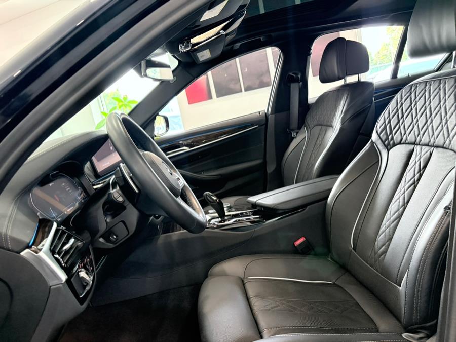 2022 BMW 5 Series 530e xDrive Plug-In Hybrid, available for sale in Franklin Sq, New York | Long Island Auto Center. Franklin Sq, New York 2022 BMW 5 Series 530e xDrive Plug-In Hybrid, available for sale in Franklin Sq, New York | Long Island Auto Center. Franklin Sq, New York