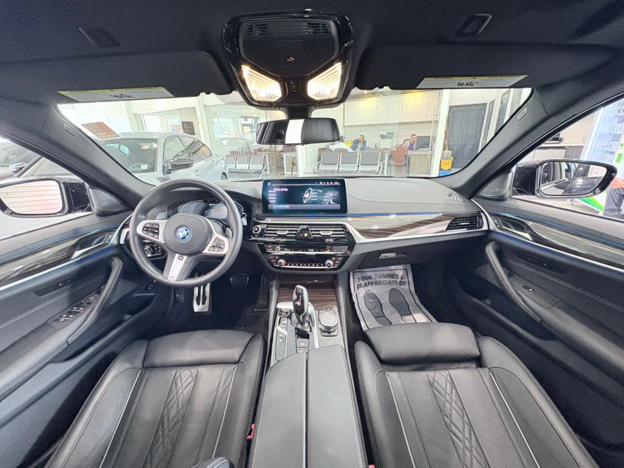 2022 BMW 5 Series 530e xDrive Plug-In Hybrid, available for sale in Franklin Sq, New York | Long Island Auto Center. Franklin Sq, New York 2022 BMW 5 Series 530e xDrive Plug-In Hybrid, available for sale in Franklin Sq, New York | Long Island Auto Center. Franklin Sq, New York