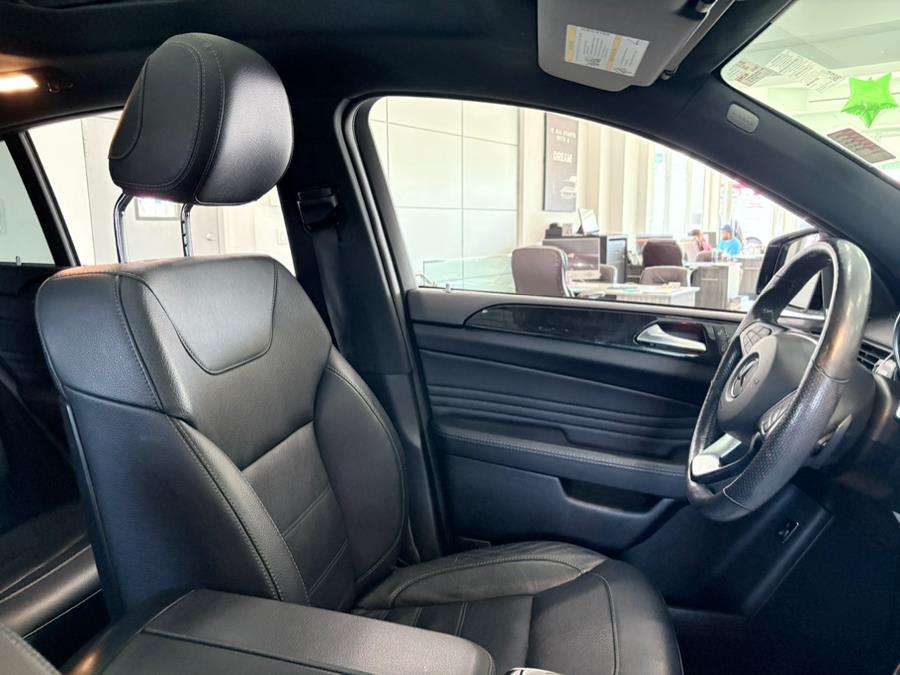 2019 Mercedes-Benz GLE AMG GLE 43 4MATIC Coupe, available for sale in Franklin Square, New York | Luxury Motor Club. Franklin Square, New York 2019 Mercedes-Benz GLE AMG GLE 43 4MATIC Coupe, available for sale in Franklin Square, New York | Luxury Motor Club. Franklin Square, New York