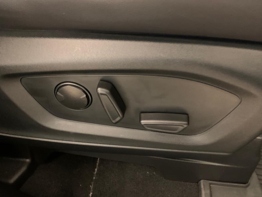 2022 Ford Explorer XLT 4WD, available for sale in Hillside, New Jersey | Euro Lux Auto. Hillside, New Jersey 2022 Ford Explorer XLT 4WD, available for sale in Hillside, New Jersey | Euro Lux Auto. Hillside, New Jersey