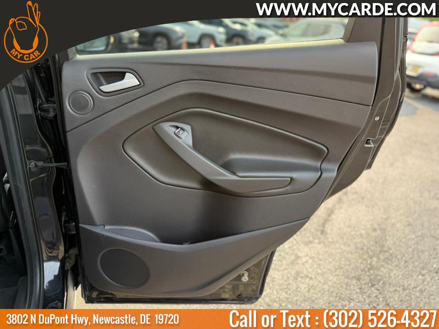 2013 Ford Escape 4WD 4dr Titanium, available for sale in New Castle, Delaware | My Car. New Castle, Delaware 2013 Ford Escape 4WD 4dr Titanium, available for sale in New Castle, Delaware | My Car. New Castle, Delaware