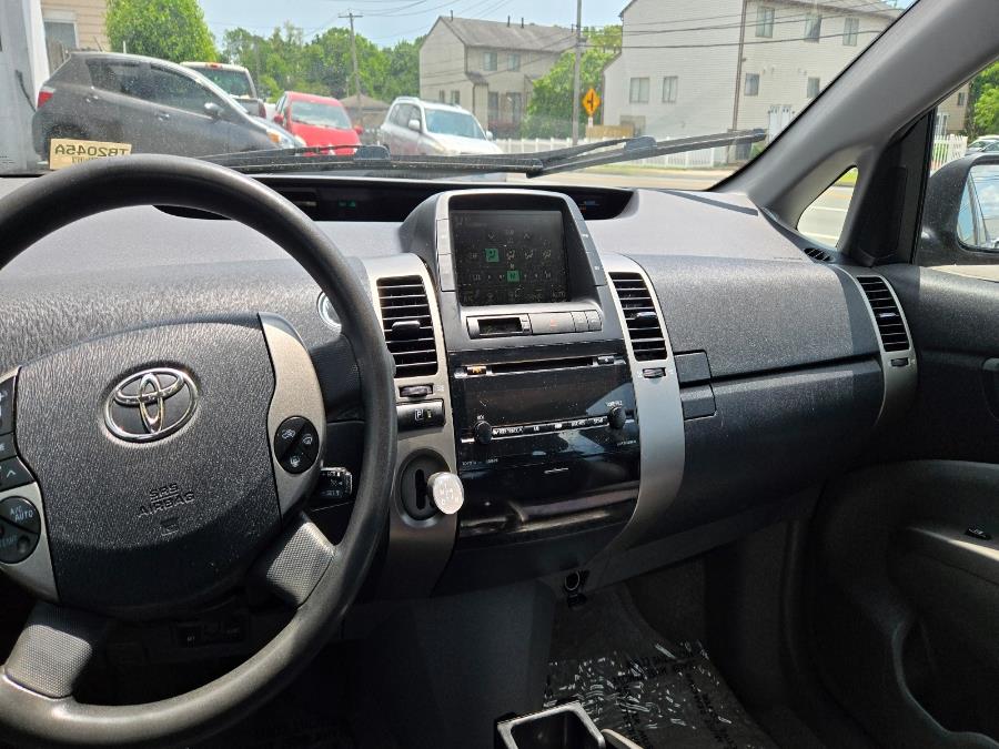 2009 Toyota Prius 5dr HB, available for sale in West Haven, Connecticut | Uzun Auto. West Haven, Connecticut 2009 Toyota Prius 5dr HB, available for sale in West Haven, Connecticut | Uzun Auto. West Haven, Connecticut